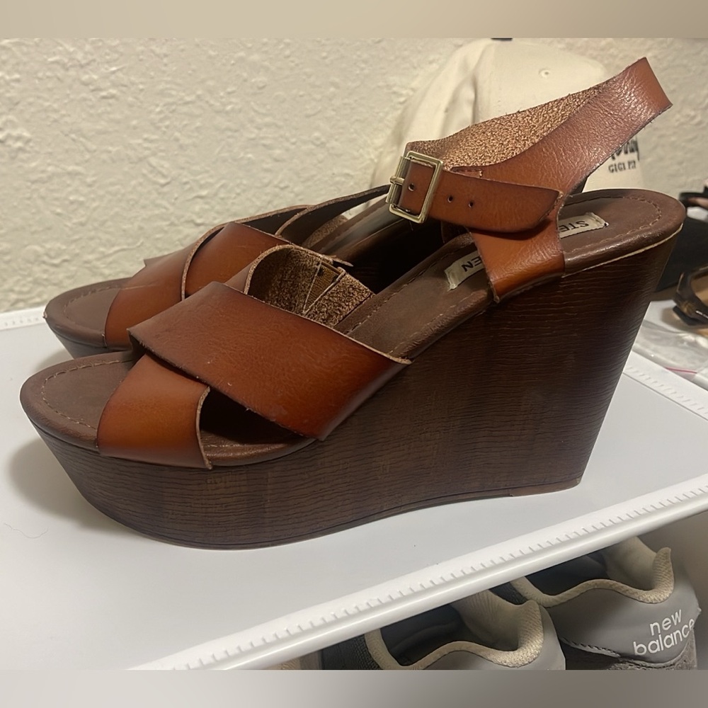 Steve Madden wedges